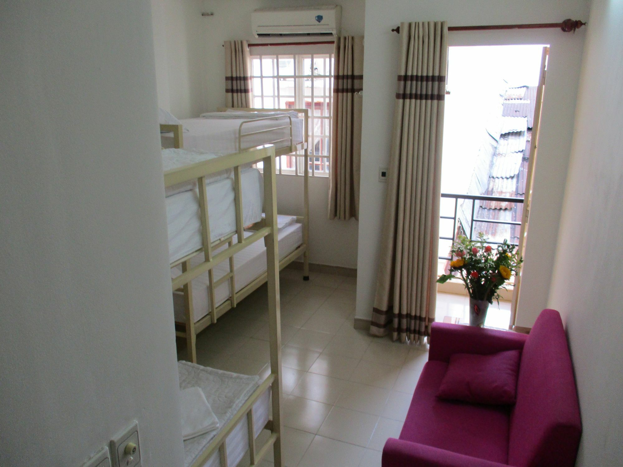 Saigon Smile Guesthouse Ho-Chi-Minh-Stadt Exterior foto