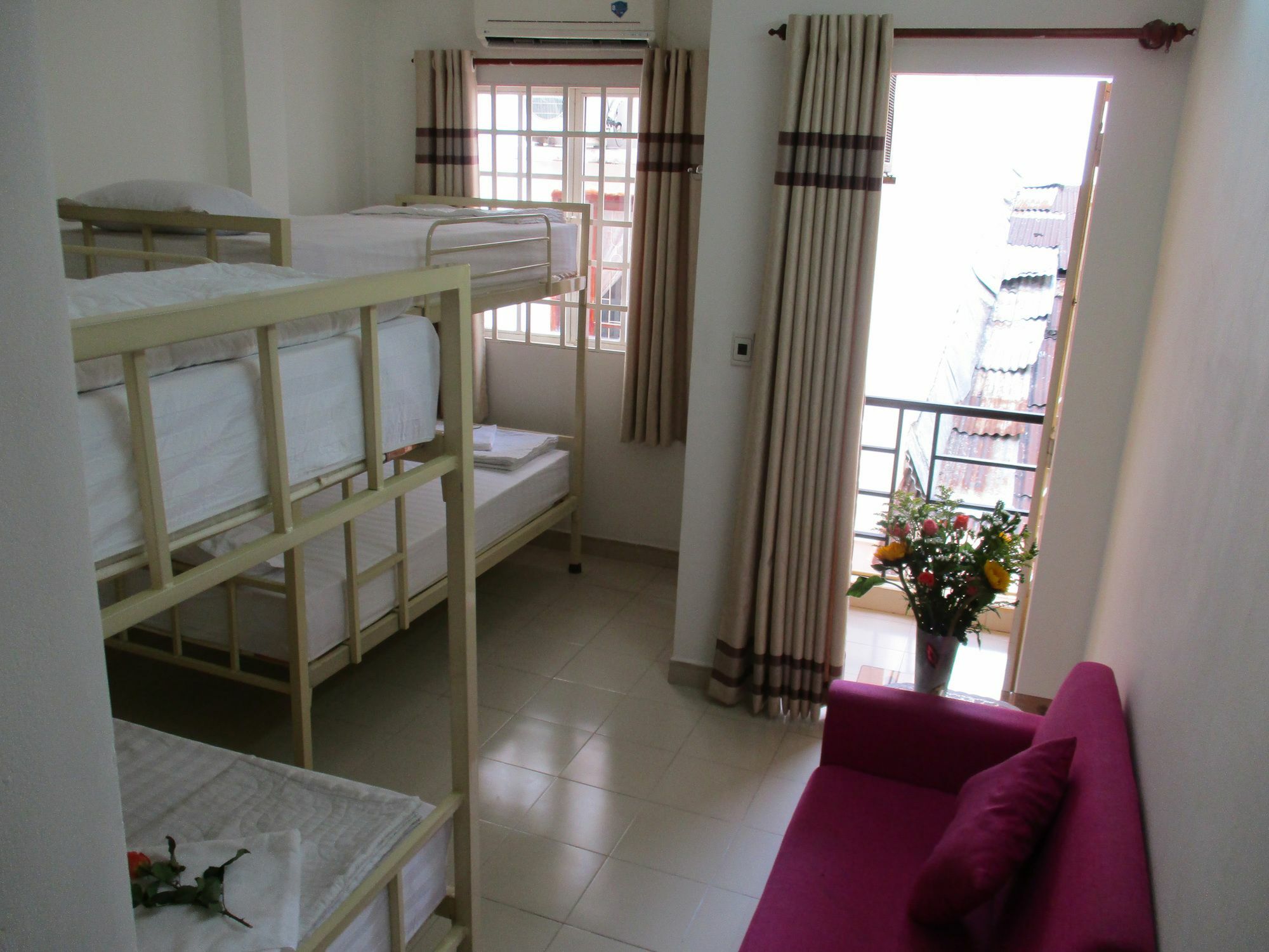Saigon Smile Guesthouse Ho-Chi-Minh-Stadt Exterior foto